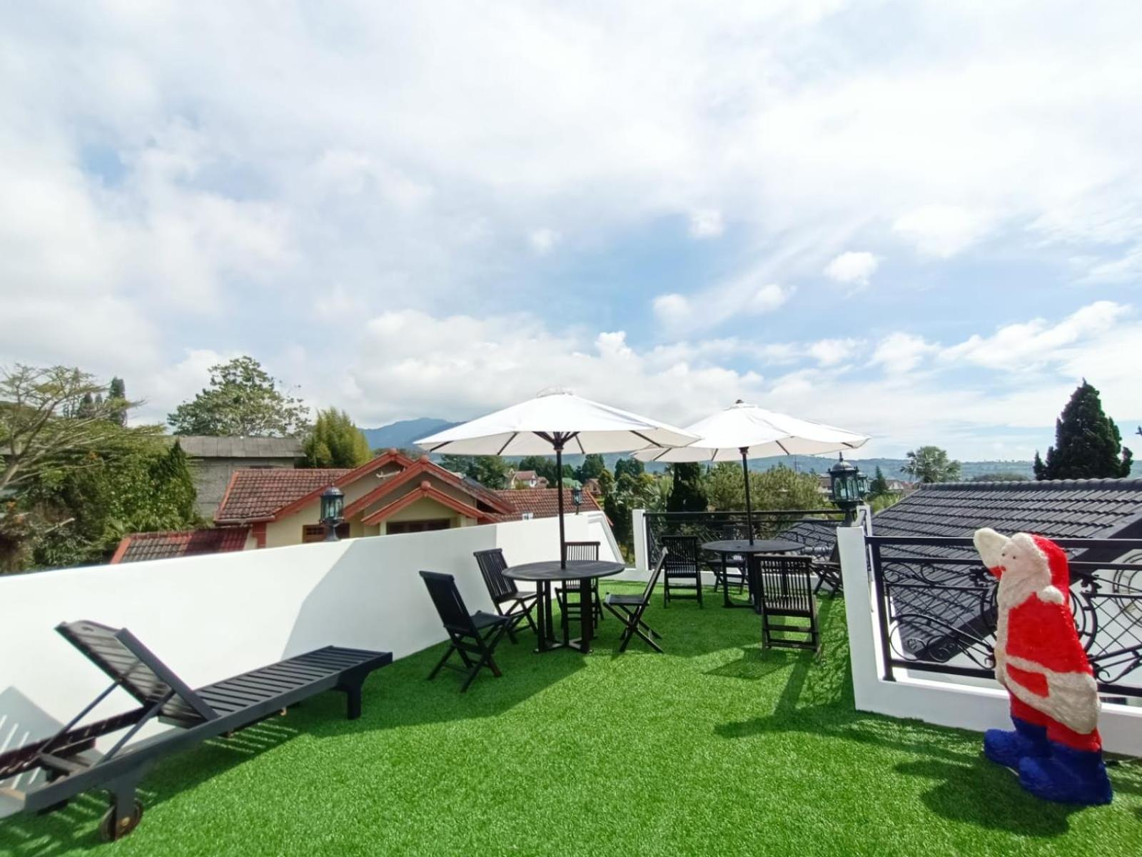 Villa Kota Bunga Malini 10 Cikundul Exteriör bild